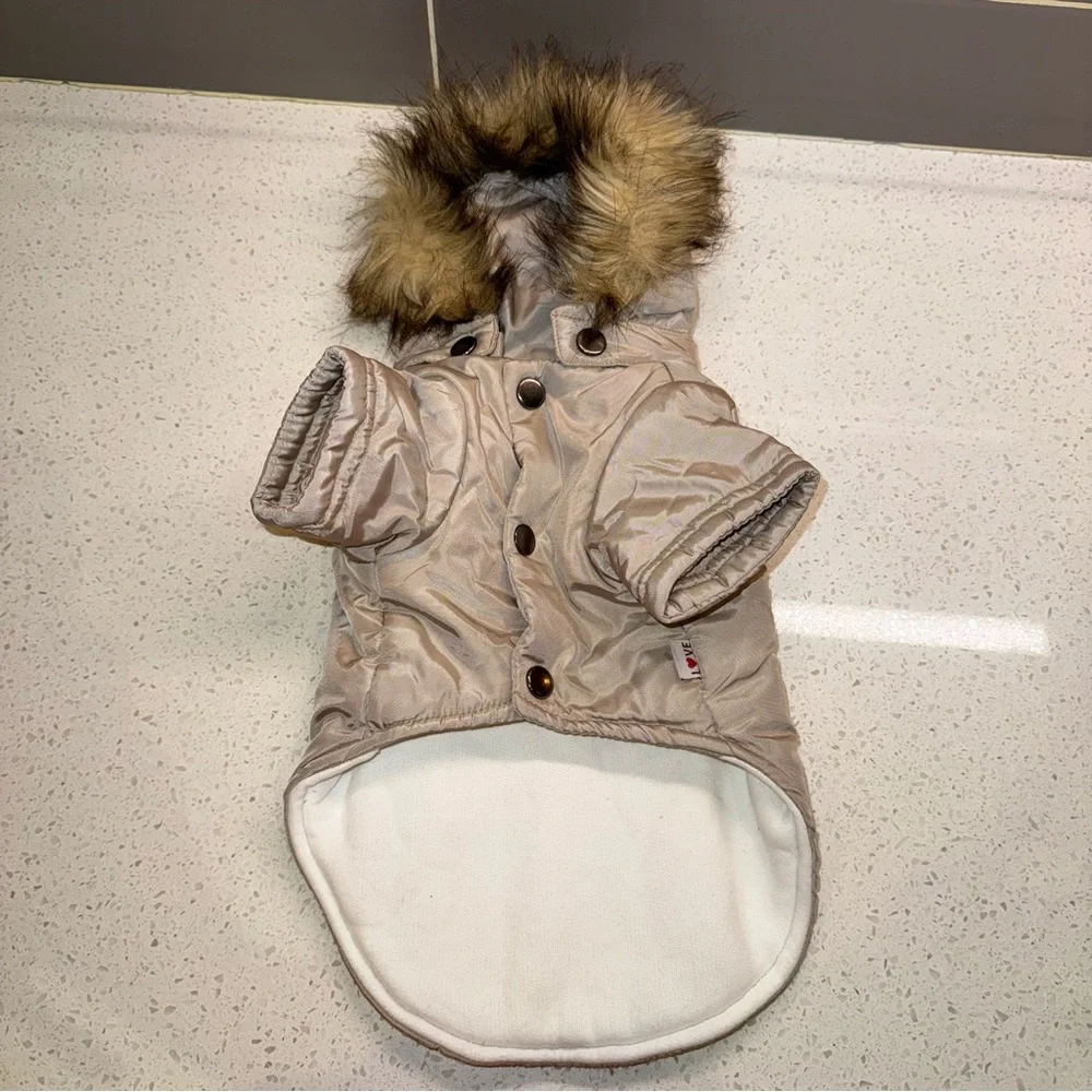 Stylish Tan Dog Jacket with Faux Fur Trim - size S (up to 10 lbs) NWOT